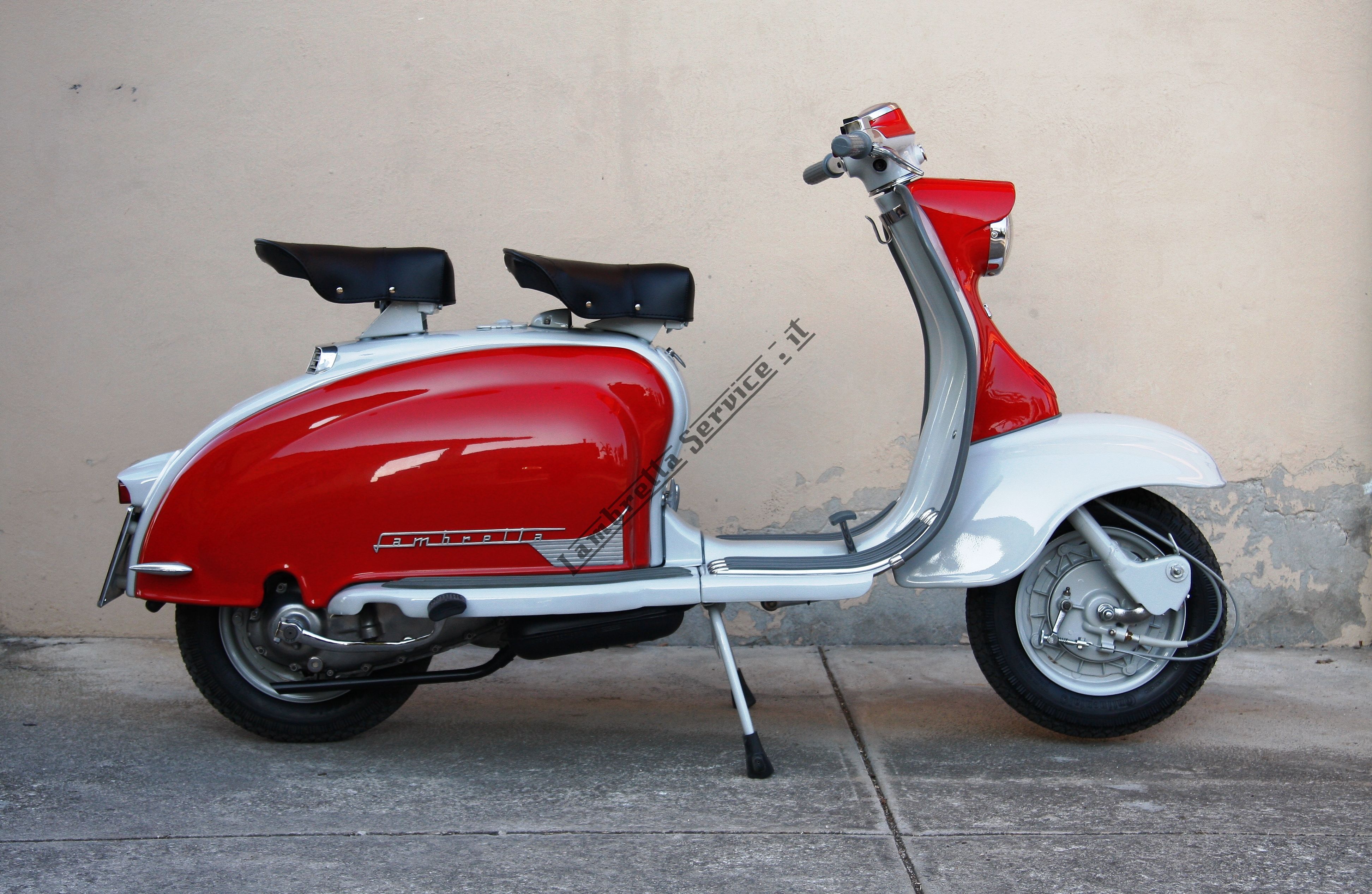 Foto del prodotto - Colore Lechler: Rosso Corallo 8046