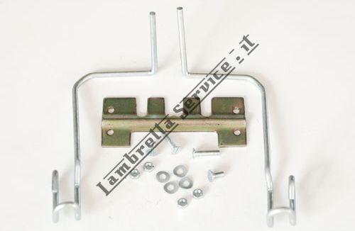 Foto del prodotto - Kit molle aggancio cofani + piastrine + viti 68-69